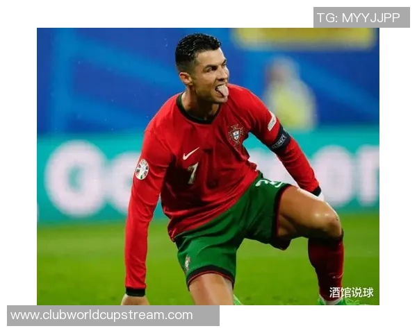 尤文图斯对阵巴塞罗那C罗缺席引发球迷热议与期待 尤文图斯对阵巴塞罗那C罗缺席引发球迷热议与期待